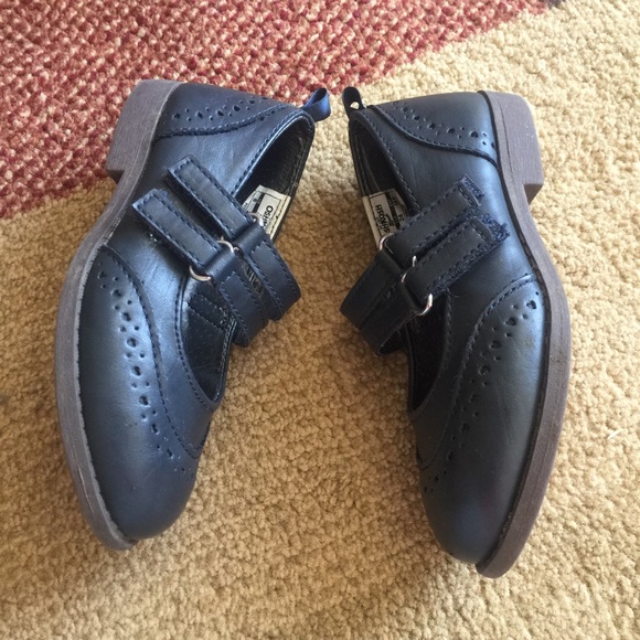 Oshkosh B’gosh Girl’s Velcro Closure Navy Shoes - Picture 3 of 7